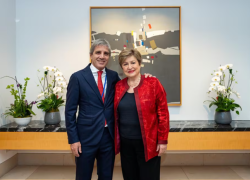 Luis Toto Caputo y Kristalina Georgieva